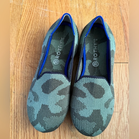 Kids Rothy’s Lot - Size 1 - Picture 6 of 8